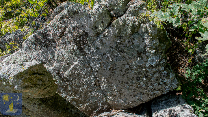 pressed-stone-suture-rozovets-bulgaria-pyramid