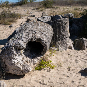 hollow-column-slanchevo-bulgaria-pyramid